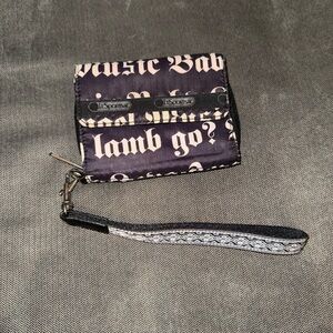 💎 Vintage L.A.M.B. Small Black and White Wristlet Wallet